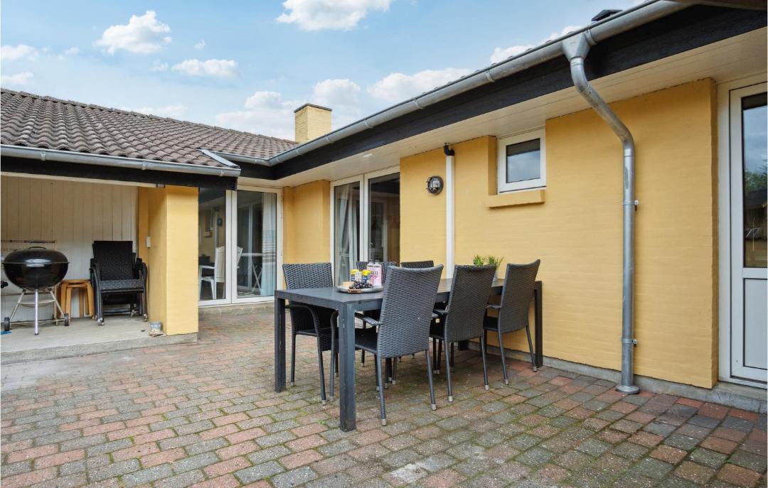 Photo of Others in Jegum