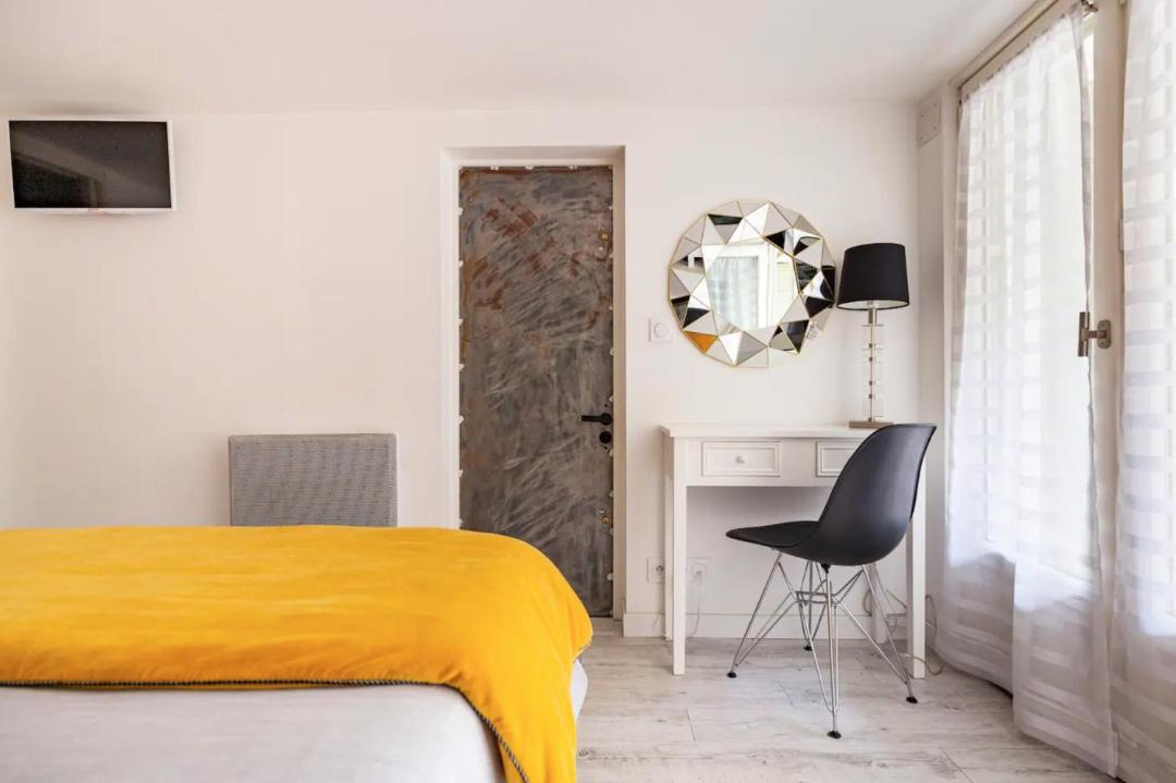 Photo of Bedroom in Arcueil