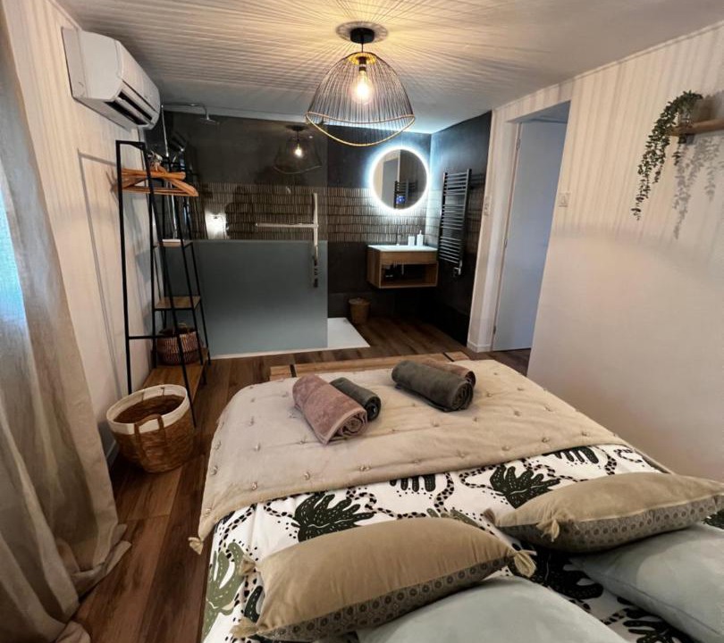 Photo of Bedroom in Puget