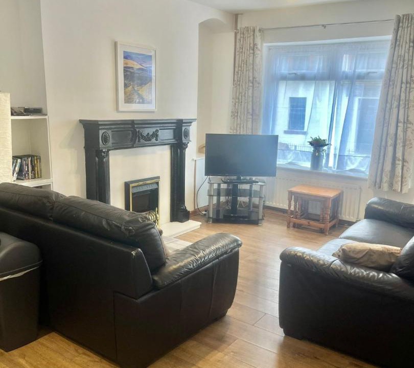 Photo of Livingroom in Merthyr Vale