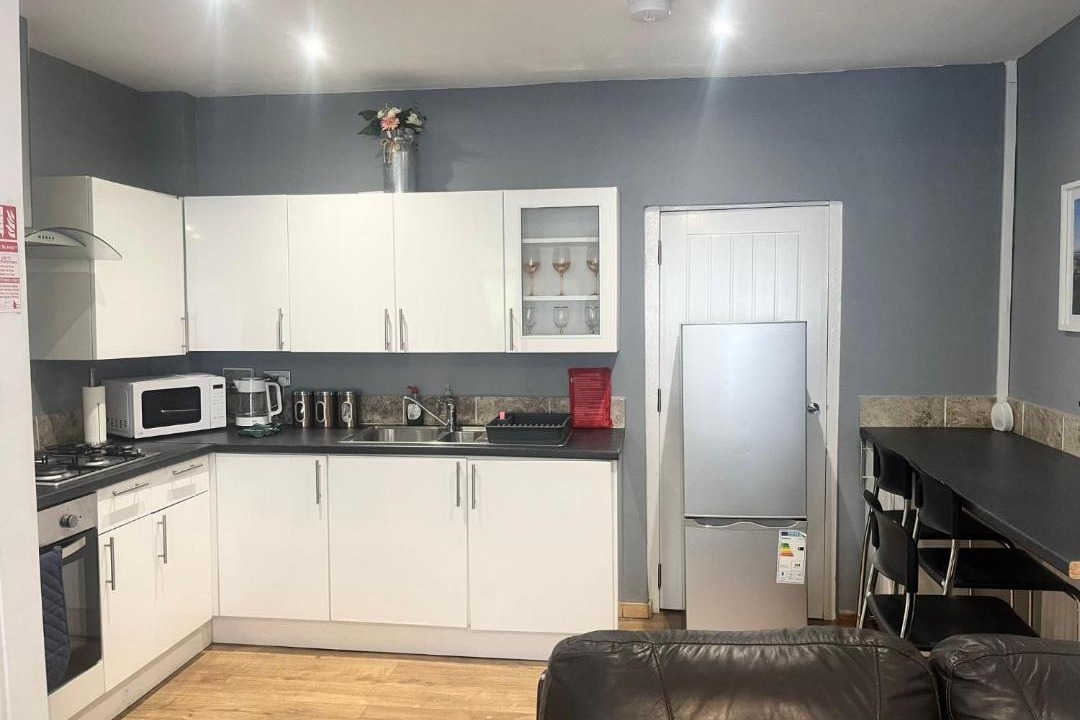 Photo of Kitchen in Merthyr Vale