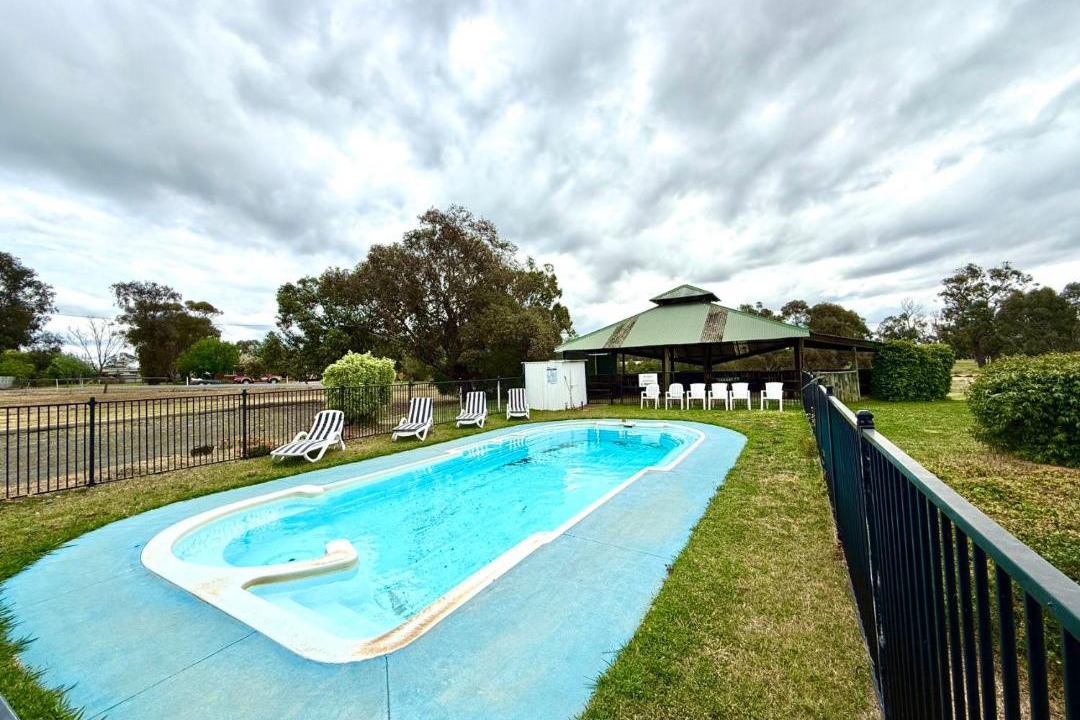 Photo of Others in Mathoura