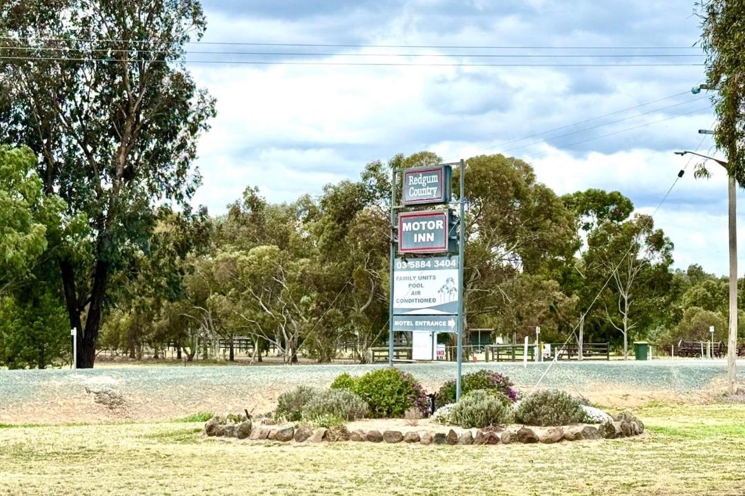 Photo of Others in Mathoura