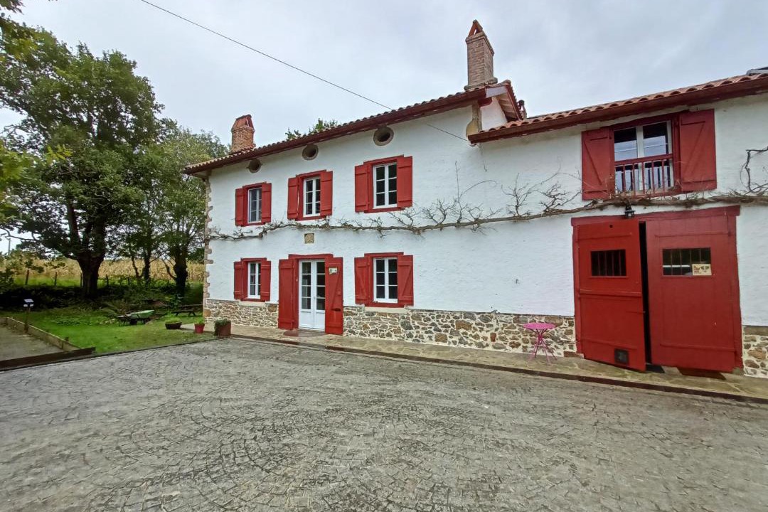 Photo of Others in Saint-Martin-de-Hinx