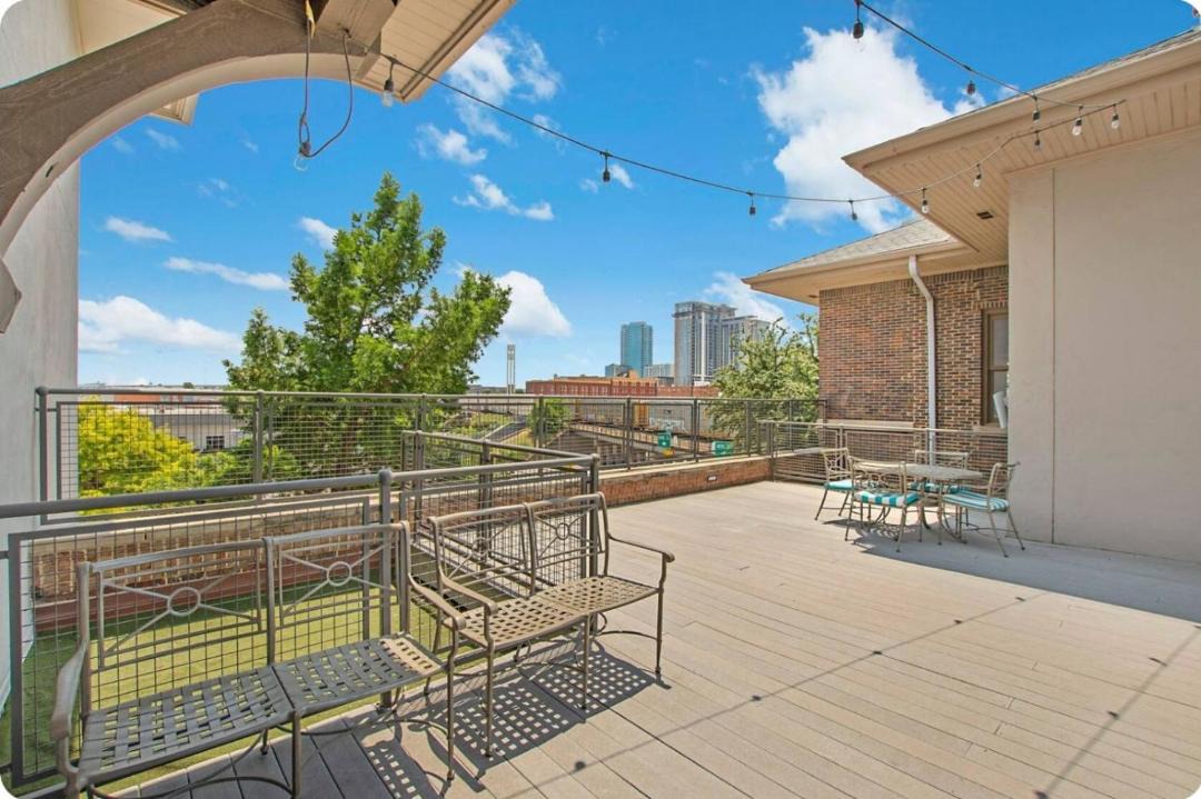 Photo of Patio Balcony in Downtown Fort Worth
