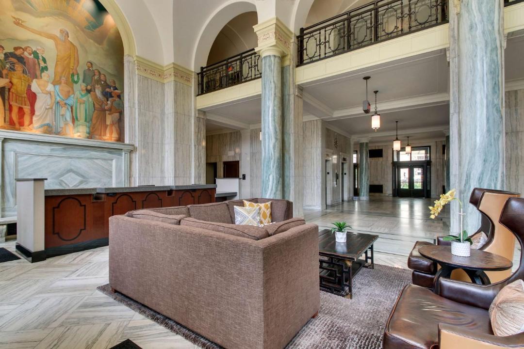 Photo of Livingroom in Downtown Cleveland