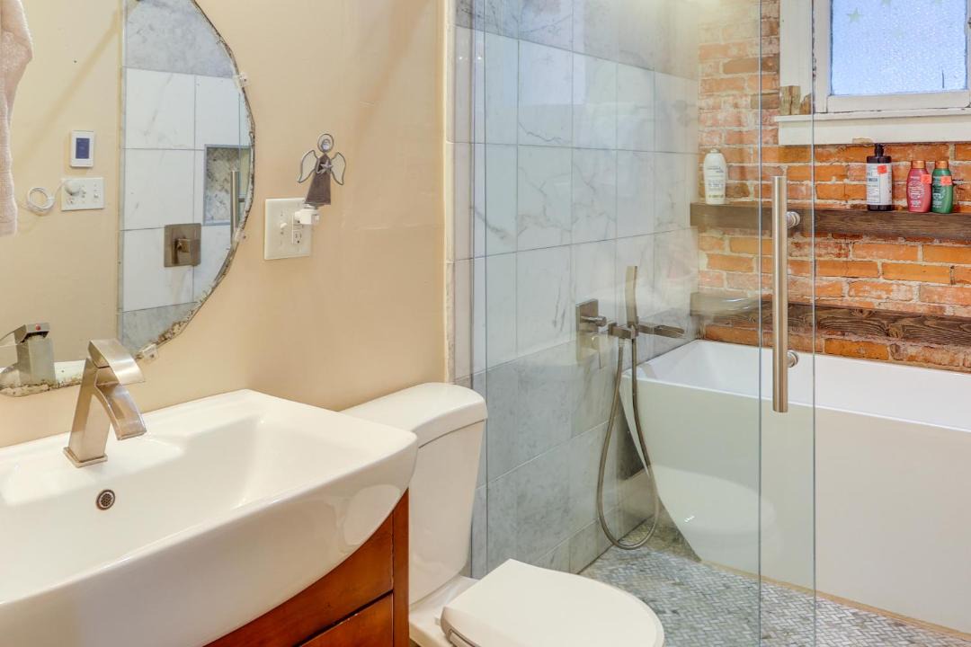 Photo of Bathroom in Old Louisville