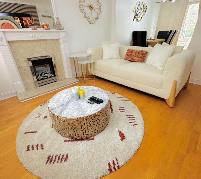 Photo of Livingroom in South Ockendon