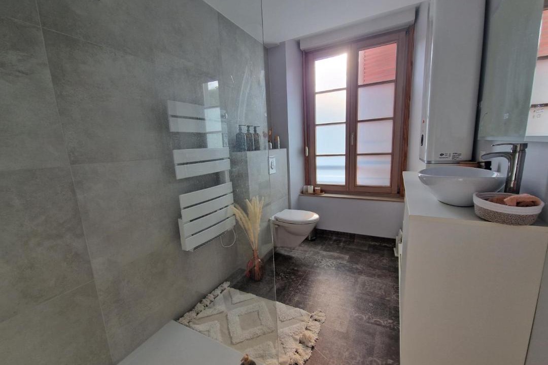 Photo of Bathroom in Buhl