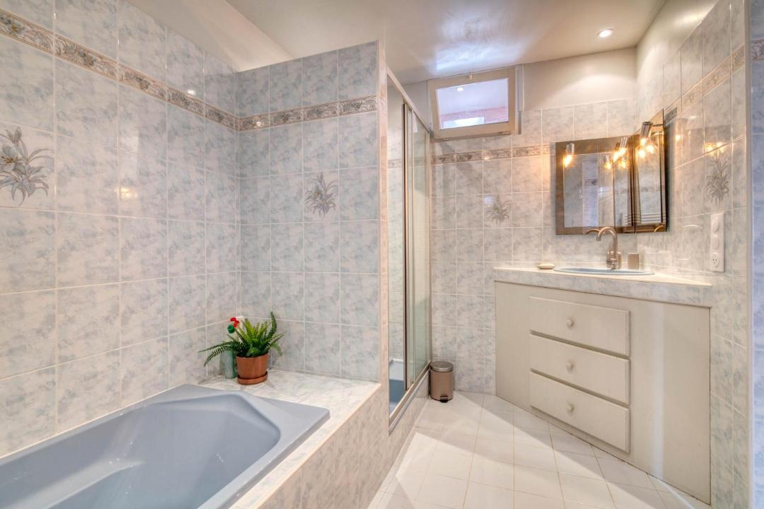 Photo of Bathroom in Marsac