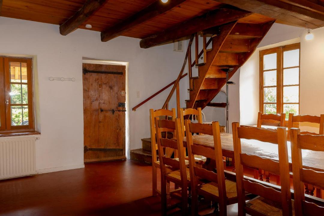 Photo of Others in Merlas