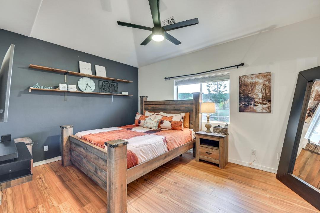 Photo of Bedroom in Flagstaff