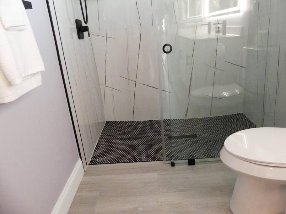 Photo of Bathroom in Diplomat
