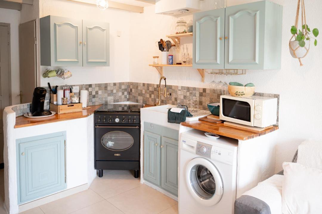 Photo of Kitchen in Saint-Vallier-de-Thiey