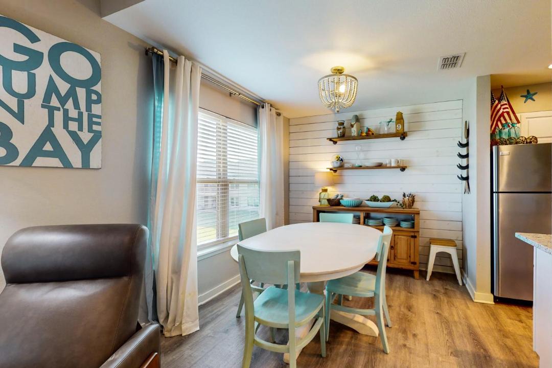 Photo of Others in Harbor Oaks