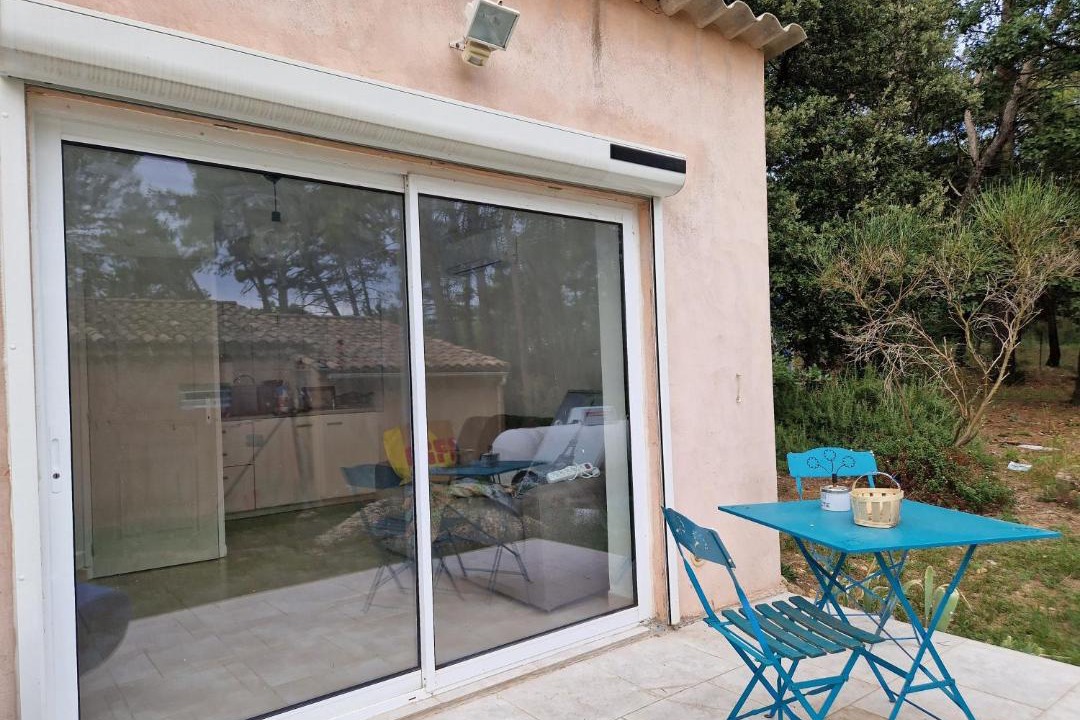 Photo of Patio Balcony in Mornas