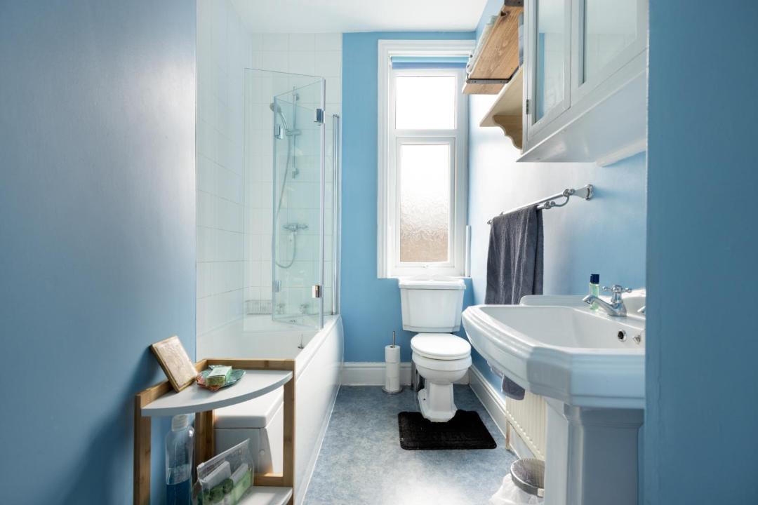 Photo of Bathroom in Saltaire Village