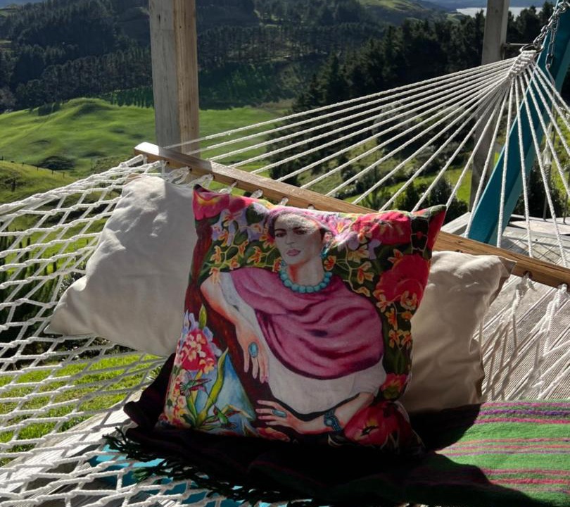 Photo of Others in Raglan