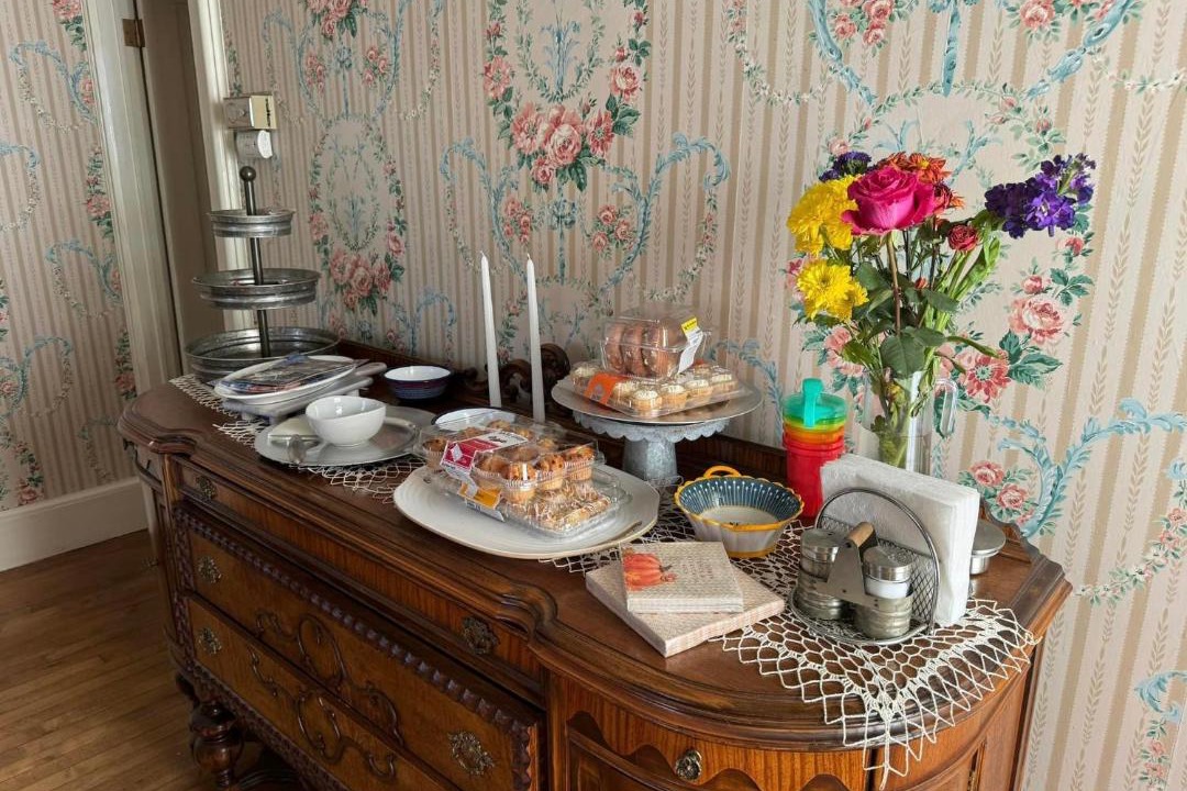 Photo of Others in Monroe