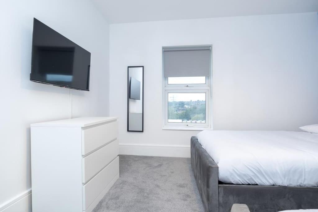 Photo of Bedroom in Stoke-on-Trent