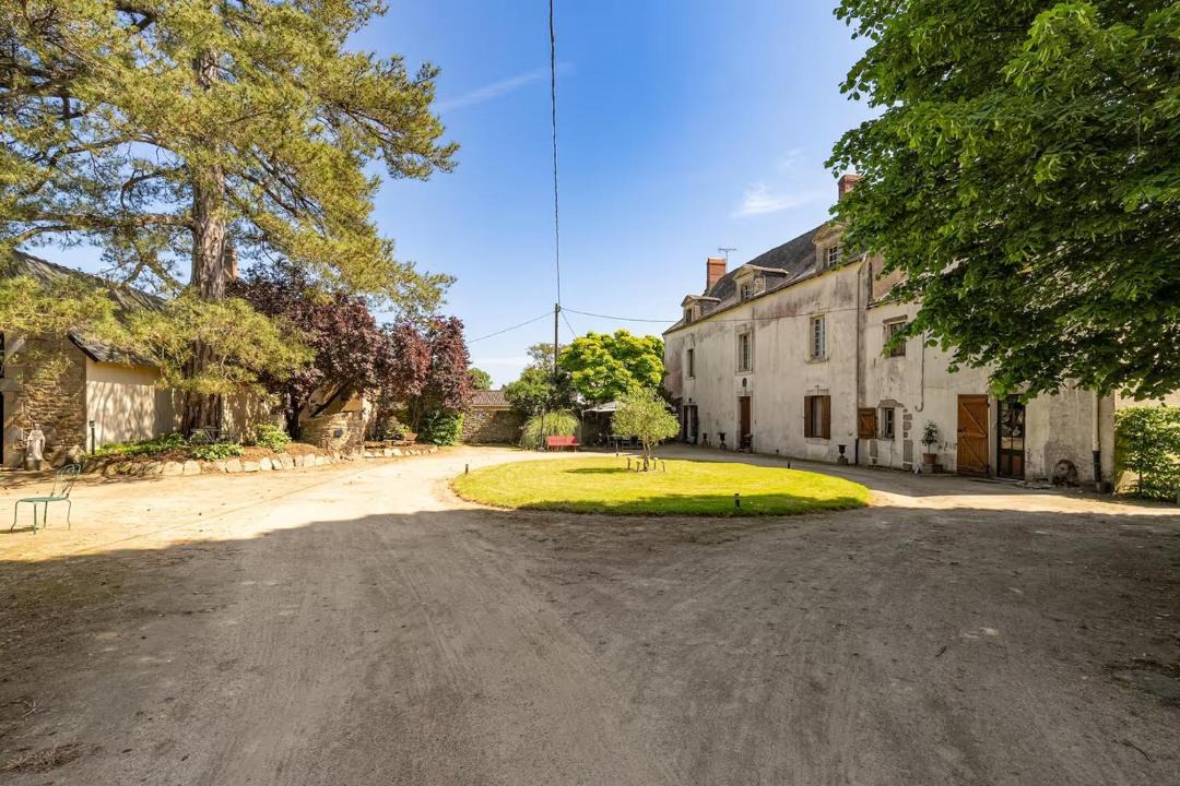 Photo of Others in Saint-Herblain