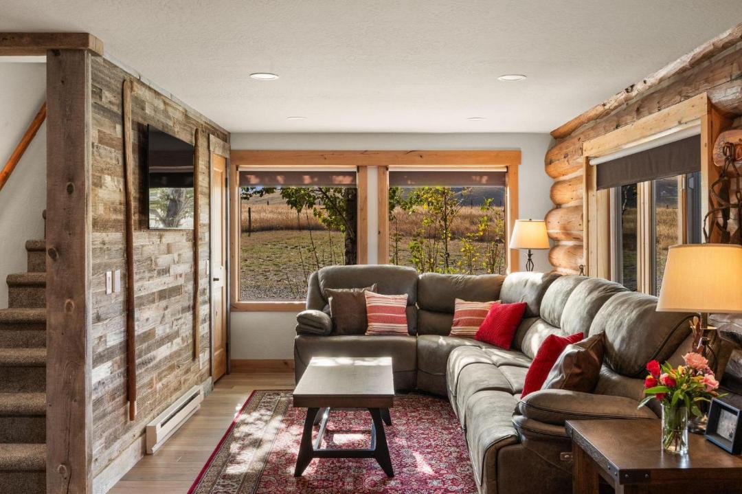 Photo of Others in Pray