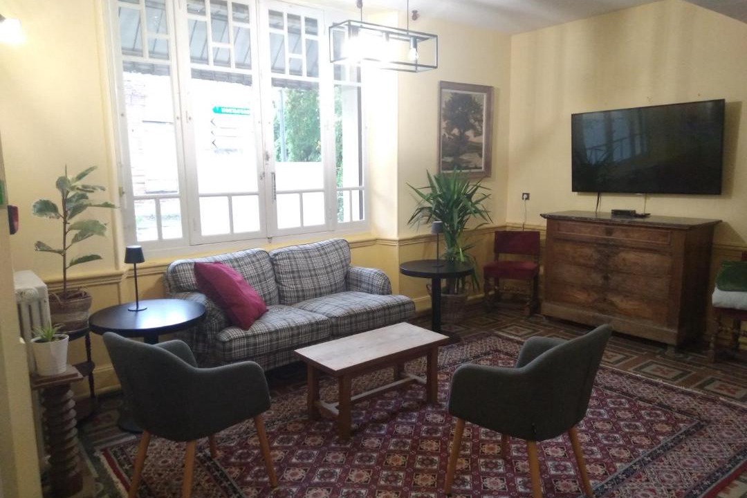 Photo of Livingroom in Beaumont-de-Lomagne