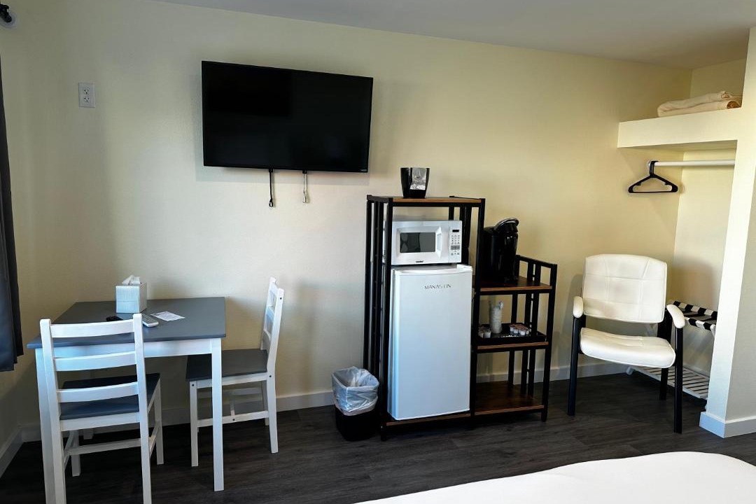 Photo of Others in Westport