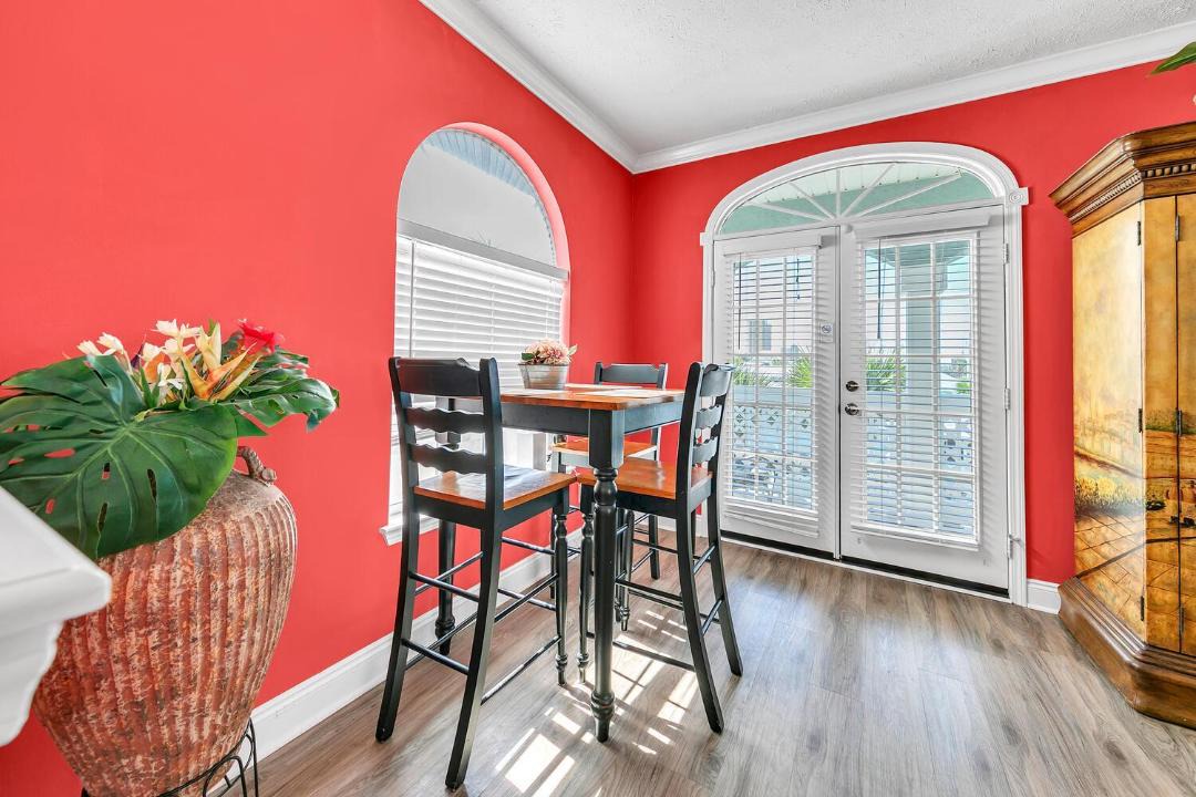 Photo of Others in Bel Air