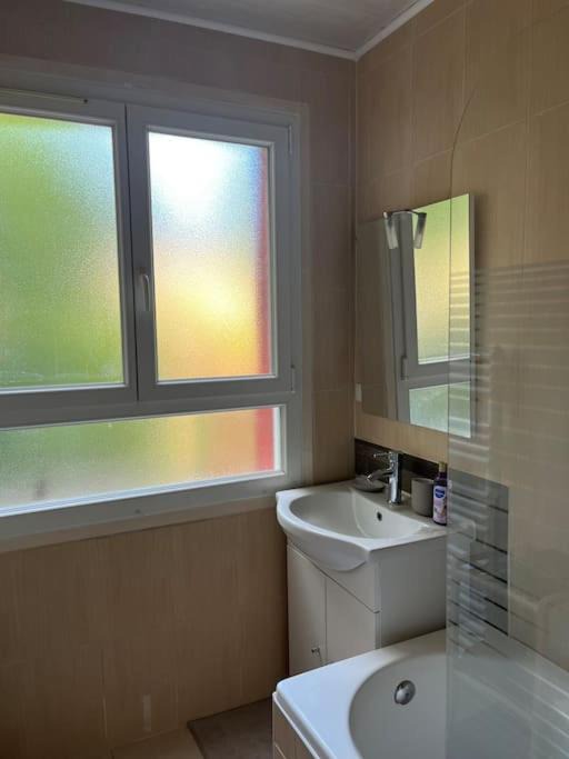 Photo of Bathroom in Charleville-Mezieres