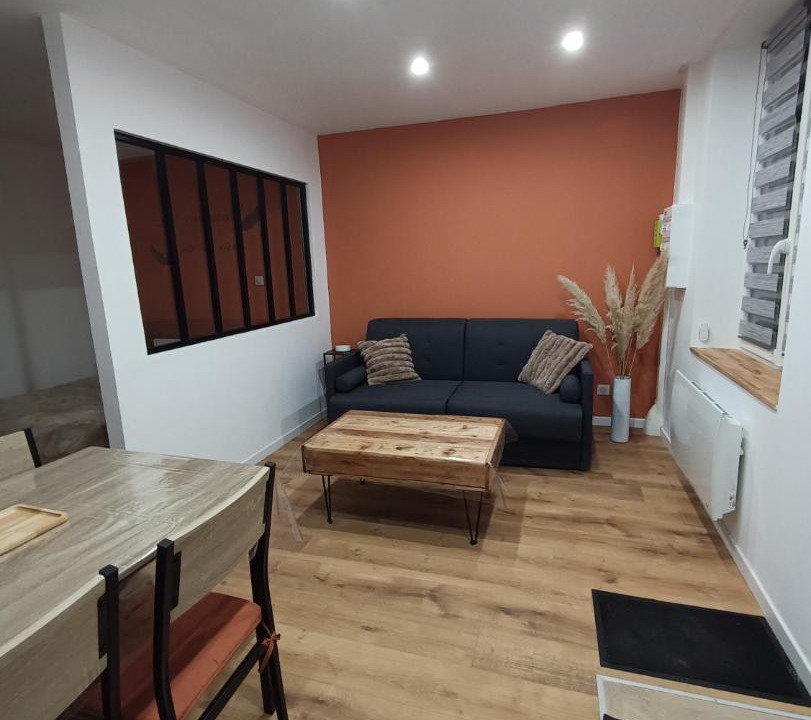 Photo of Livingroom in Chamagne