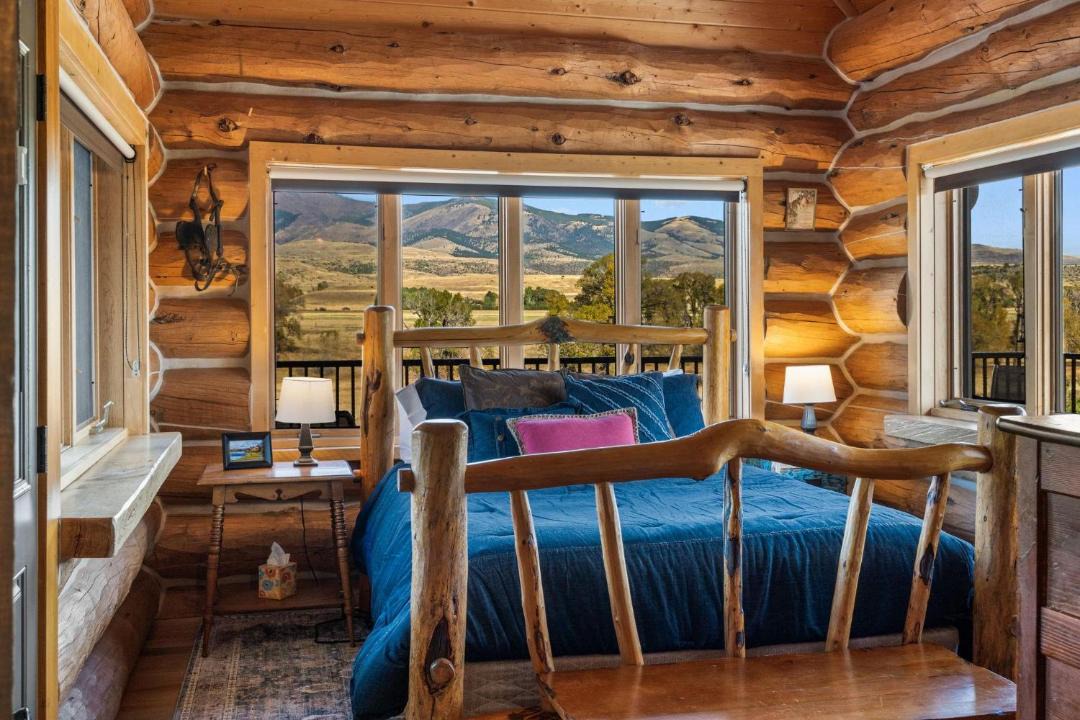 Photo of Others in Pray