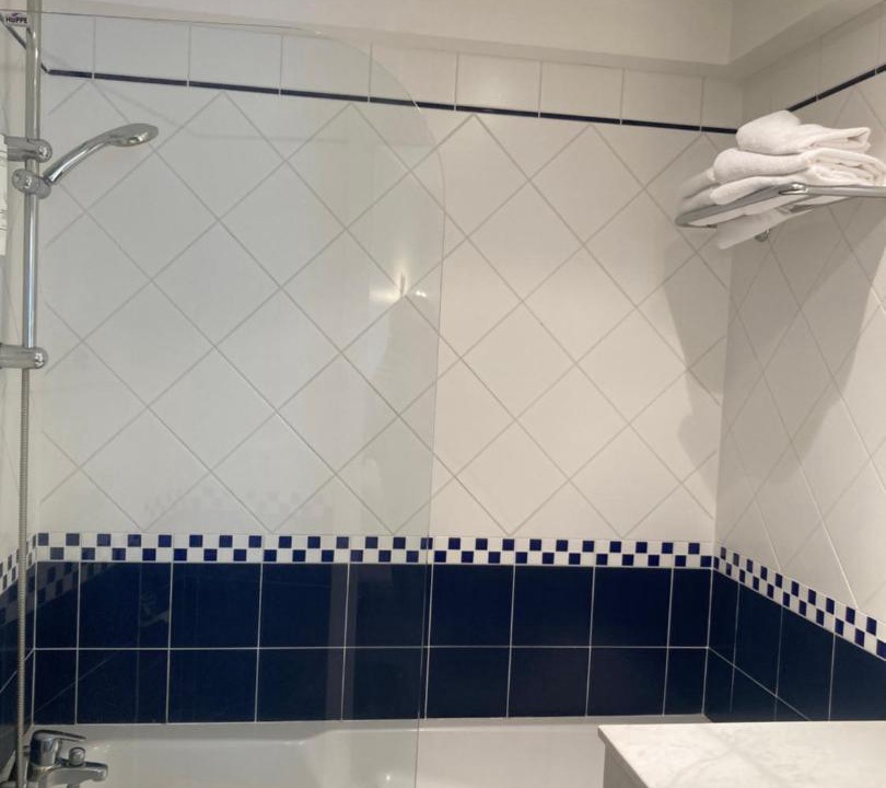 Photo of Bathroom in La Ferte-Gaucher