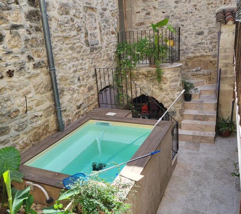 Photo of Others in Asperes