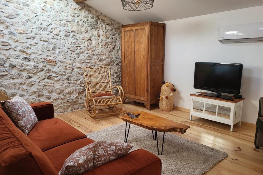 Photo of Others in Asperes