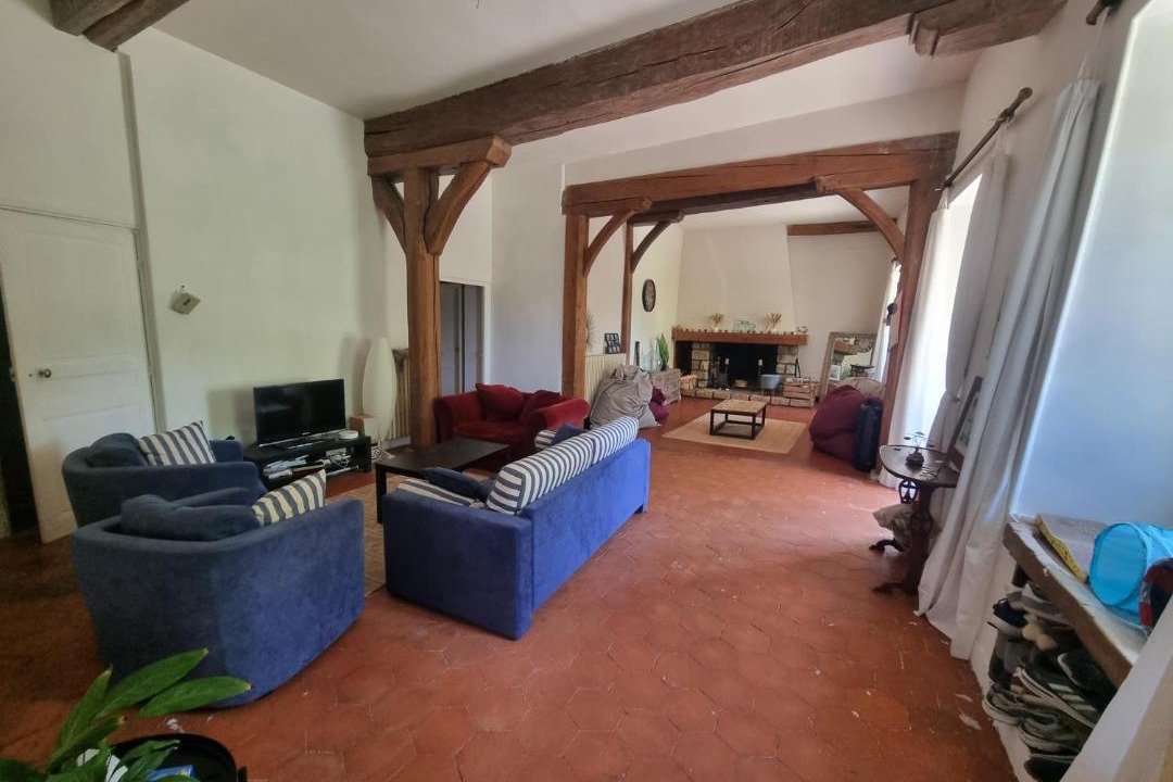 Photo of Others in Vernou-la-Celle-sur-Seine