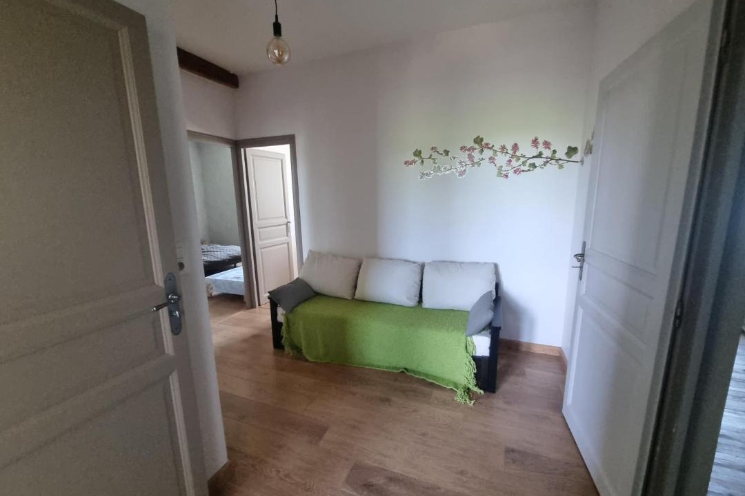 Photo of Others in Vernou-la-Celle-sur-Seine