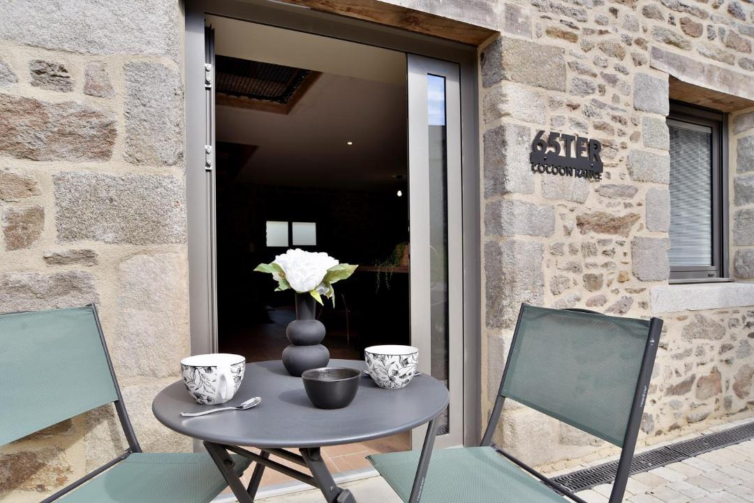 Photo of Patio Balcony in Plouer-sur-Rance
