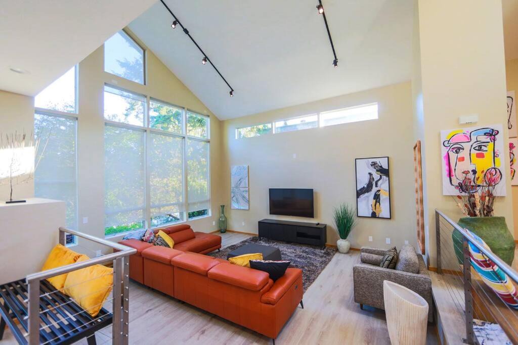 Photo of Others in Lakeland North