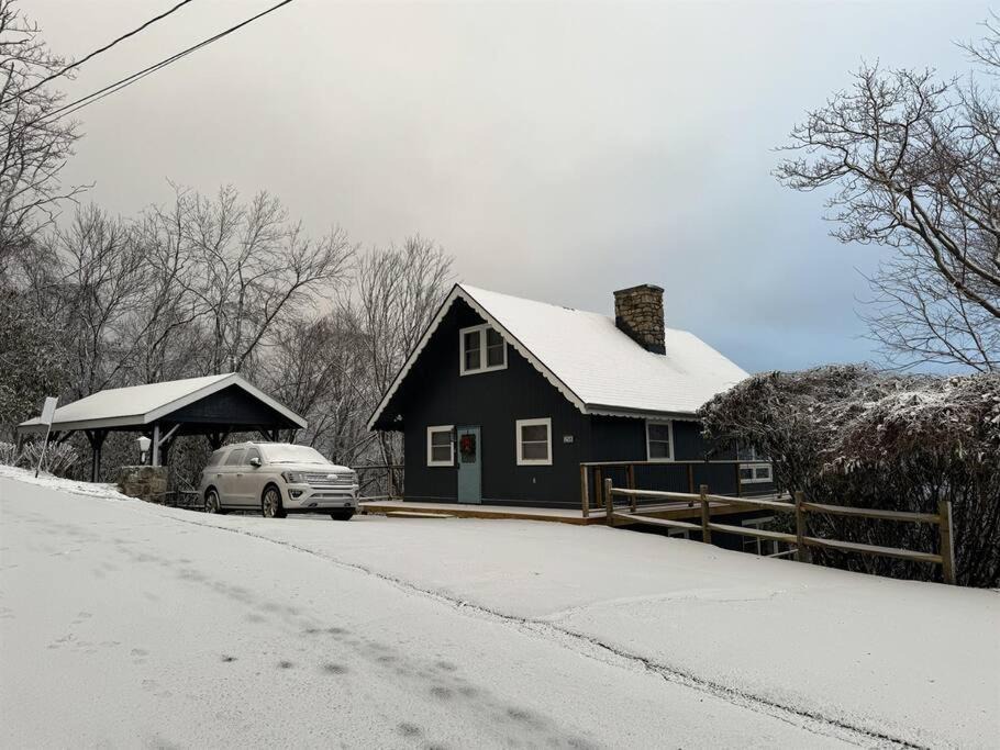 Photo of Others in Seven Devils