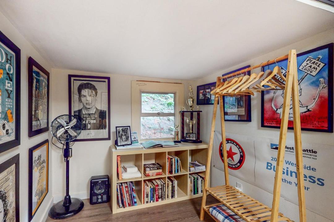 Photo of Others in Alki