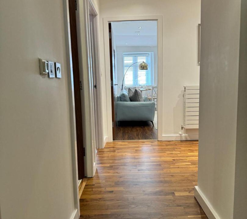 Photo of Others in Market Street