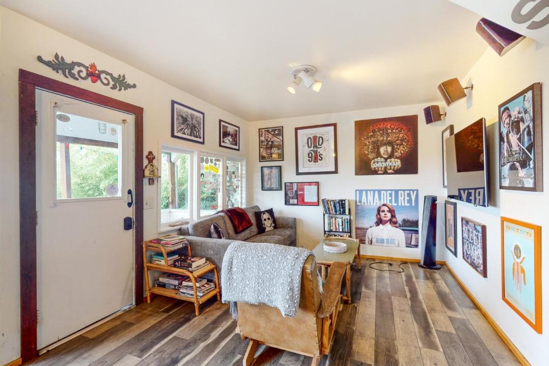 Photo of Others in Alki