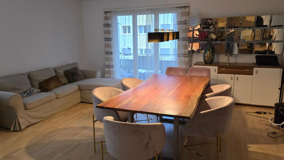 Photo of Livingroom in Glattbrugg