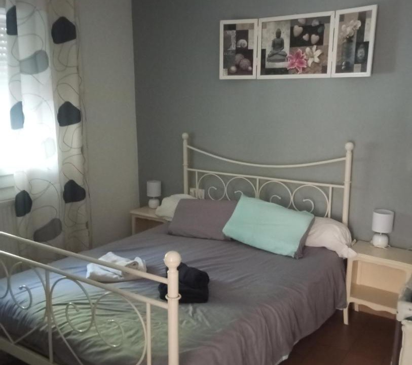 Photo of Bedroom in Reynes