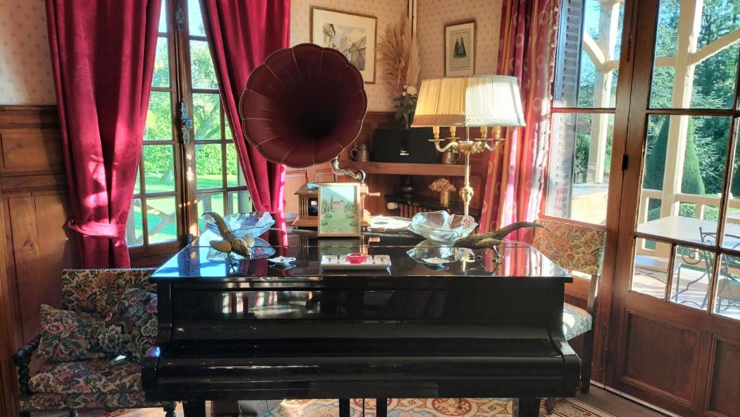 Photo of Others in Cisai-Saint-Aubin