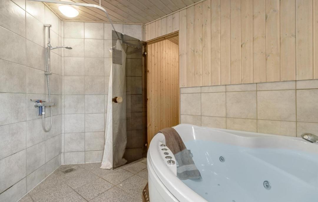 Photo of Bathroom in Fjellerup