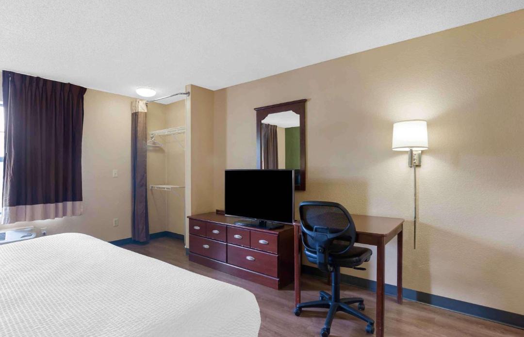 Photo of Bedroom in McNeil