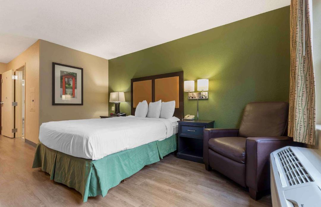 Photo of Bedroom in McNeil