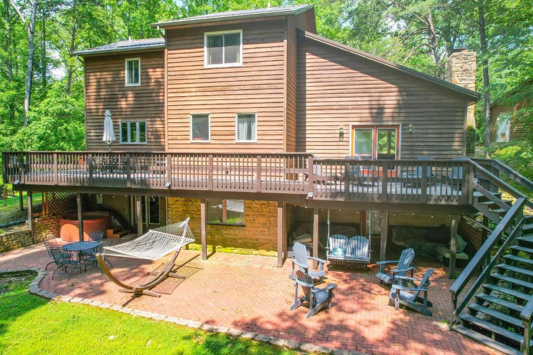 Photo of Others in Helmsburg